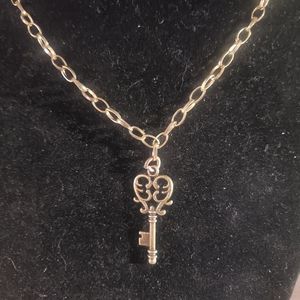 Antiqued Steampunk Key Necklace - 19"